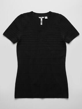 Madison Studio Black V-Neck Ribbed Bandage Knit short sleeve top shirt
